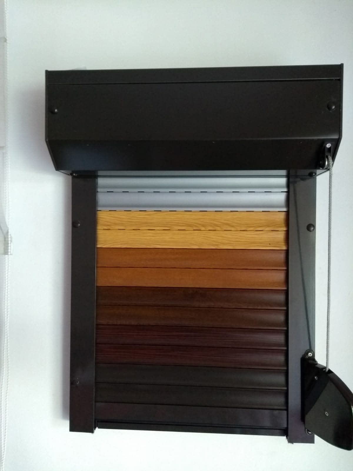 Lucrare COSTI SYSTEM 50 — termopane, uși PVC și sisteme de umbrire